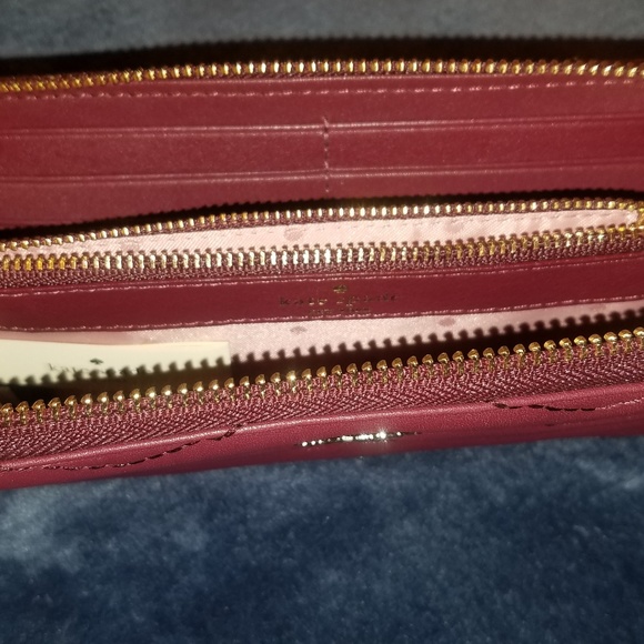 Kate Spade wallet - Picture 2 of 4